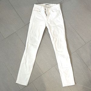 Women’s J Brand size 27 white skinny jeans